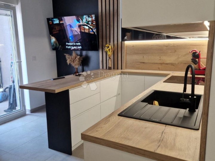 Prilika, sniženo! Labin, okolica, novogradnja 1.red do mora