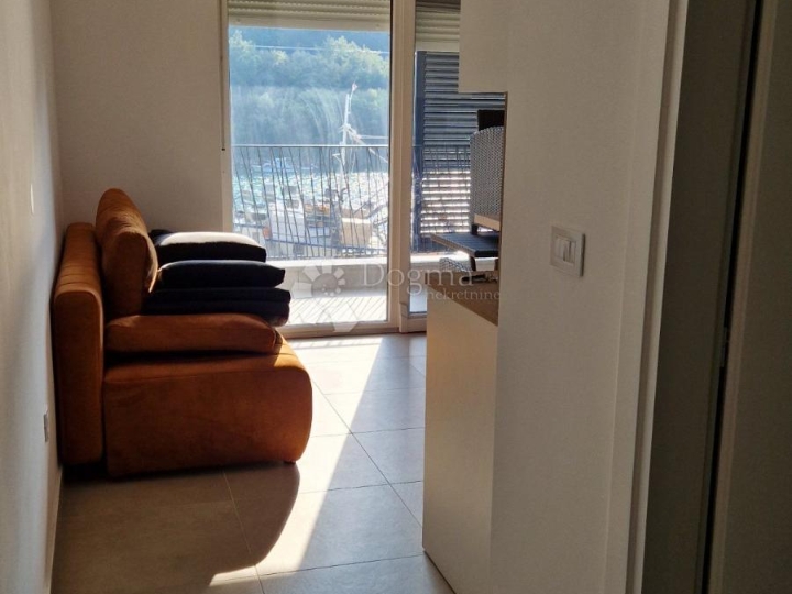 Prilika, sniženo! Labin, okolica, novogradnja 1.red do mora