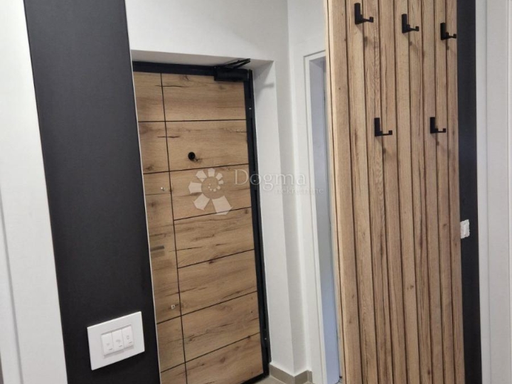 Prilika, sniženo! Labin, okolica, novogradnja 1.red do mora