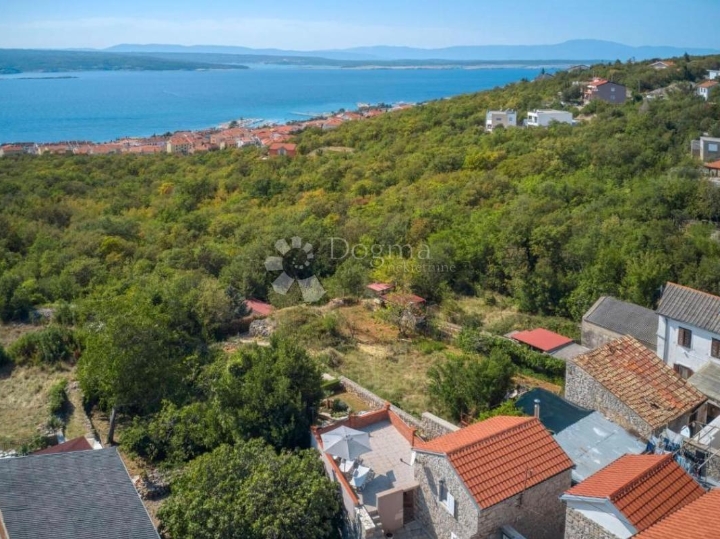 Crikvenica, autohtona kamena kuća s panoramskim pogledom
