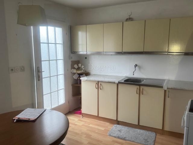 Trsat, kuća prizemnica