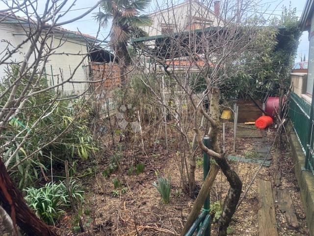 Trsat, kuća prizemnica