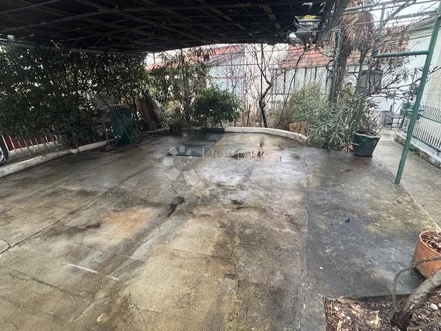 Trsat, kuća prizemnica