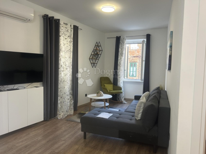 Rijeka Centar, 2S+DB namješten prodaja