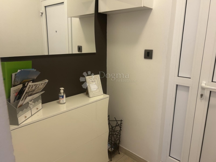 Rijeka Centar, 2S+DB namješten prodaja