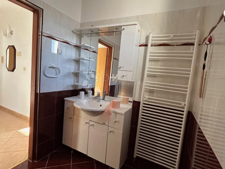 Srdoči - stan za najam