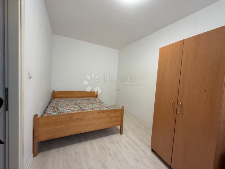 Stan na odličnoj lokaciji