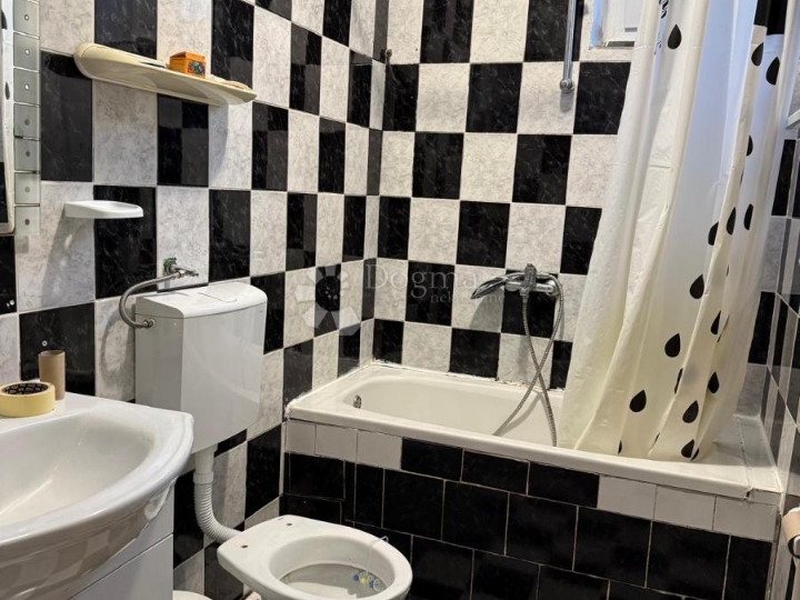 Stan na odličnoj lokaciji