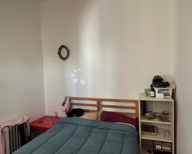 Jednosobni stan - centar Pule, kod sveučilišta