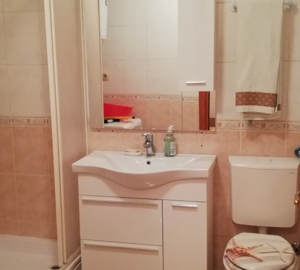 1S kl. stan, Pećine