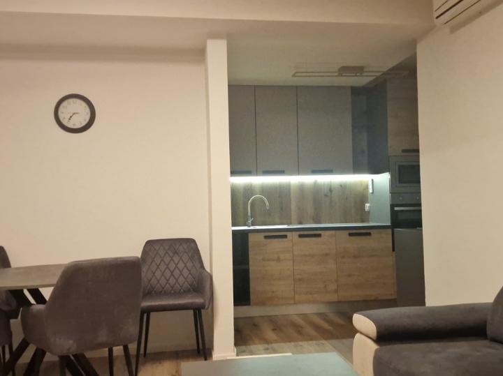 Zadar, Melada, novonamješten stan