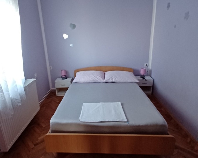 Dugoročni najam stana, Jadranovo