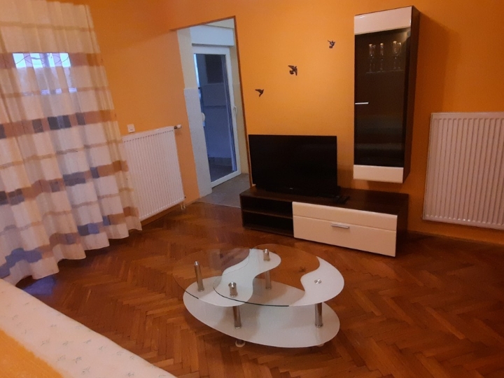 Dugoročni najam stana, Jadranovo