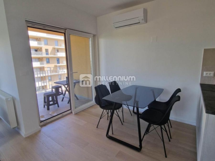 Najam, Kantrida, 70m2, namješten 2S+DB