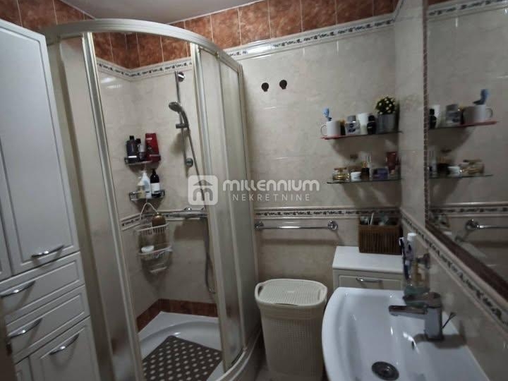 Podmurvice, 68.37m2, 2S+DB s lođom