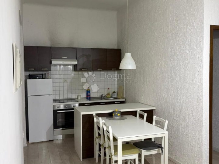 Rijeka, Centar, 2S stan, 60 m²