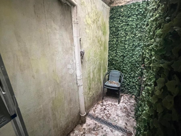 Rijeka, Centar, 2S stan, 60 m²