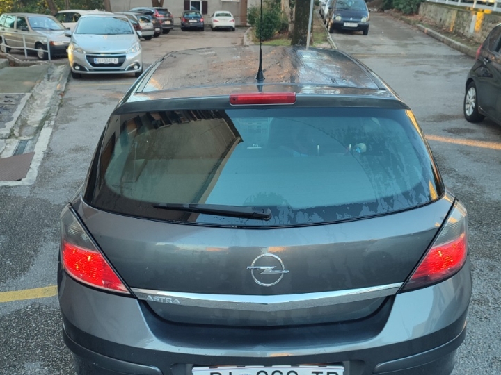 Opel Astra h