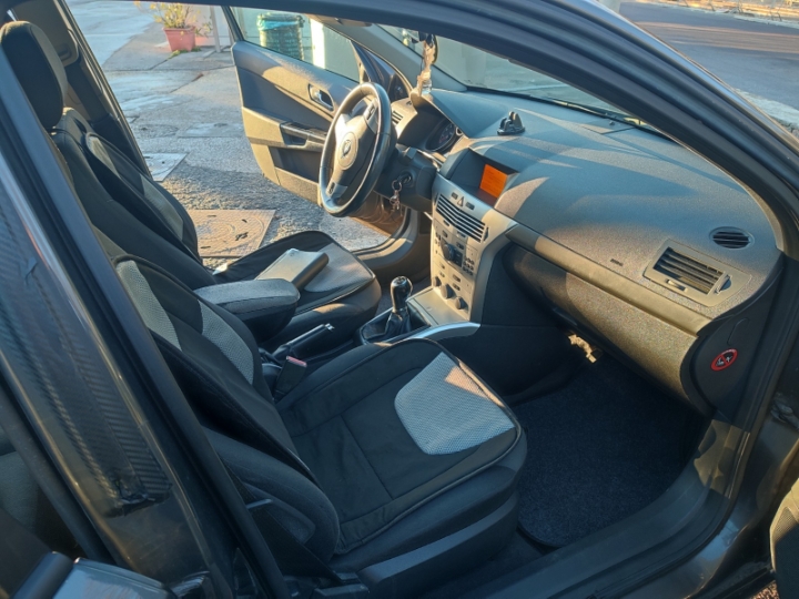 Opel Astra h