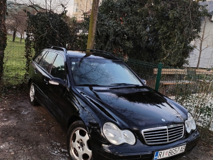 Mercedes T-model, Diesel, reg. 2027