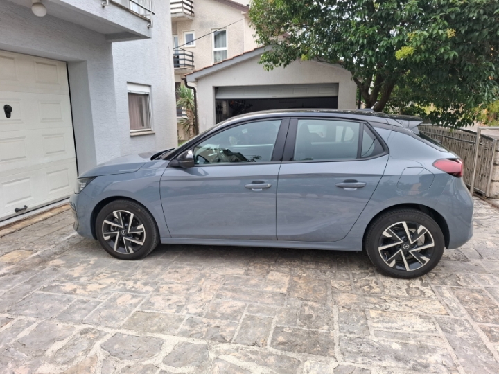 Opel corsa GS Line turbo 2024
