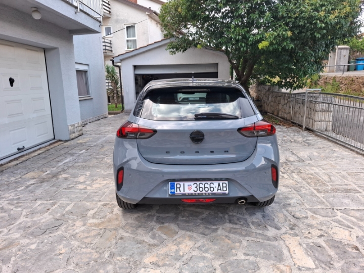 Opel corsa GS Line turbo 2024