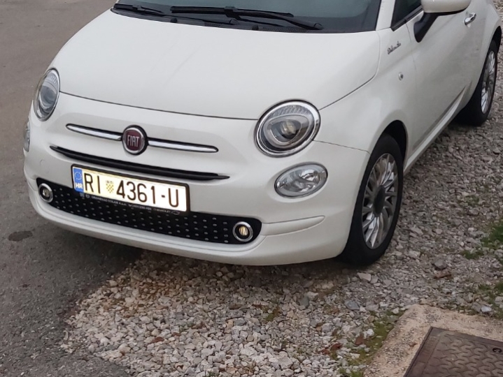 Prodajem Fiat 500 Dolcevita