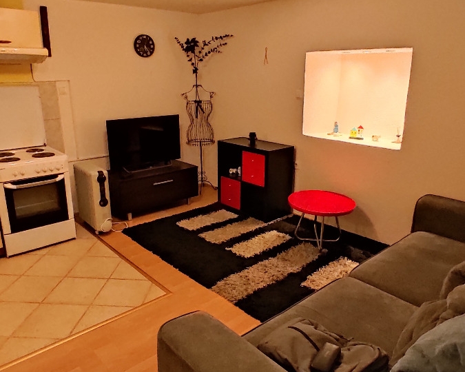 Iznajmljujem stan u Rijeci, Kozala.