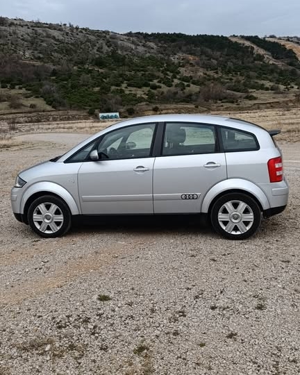 Audi A2