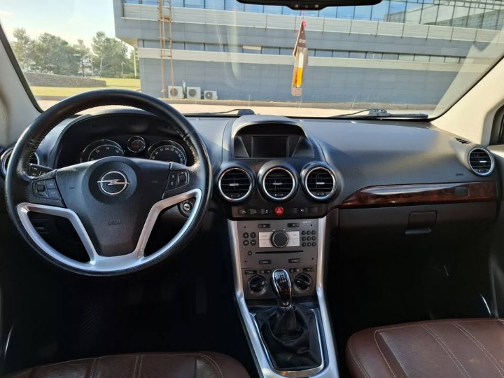 Opel Antara, Cosmo 2.2 CDTI