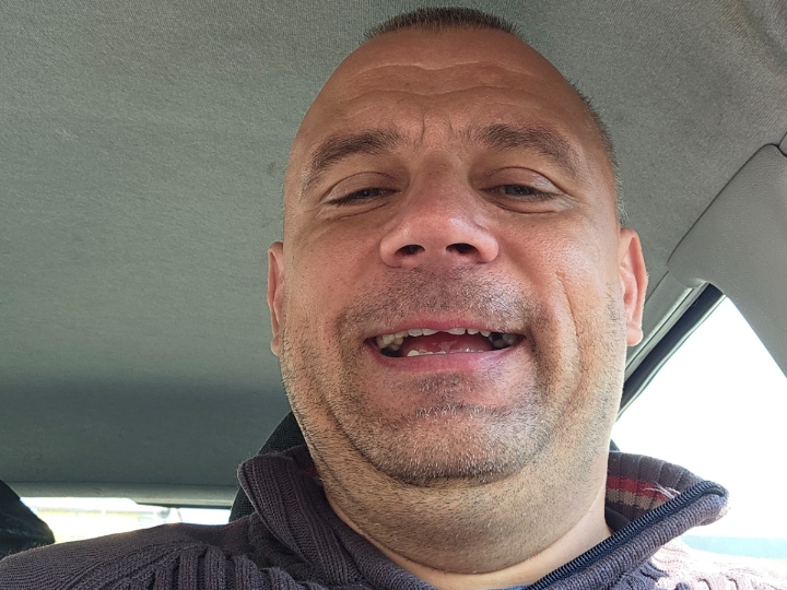 Muškarac traži ozbiljnu vezu