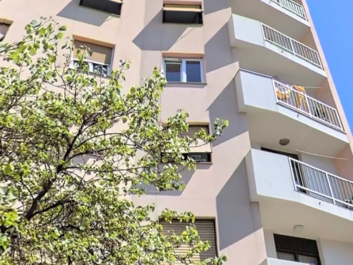 Garsonijera na Zametu, 27 m2 - 400€