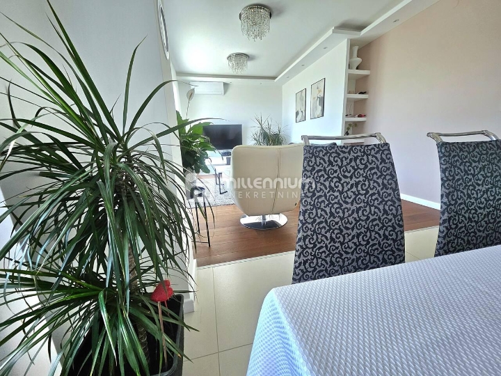 Turnić, 114.75m2, 3S+DB, terasa, parking