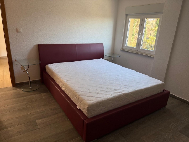 Srdoči, najam 2S+DB, 2. kat s pogledom