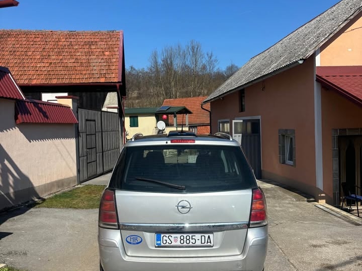 Opel Zafira 1.9 CDTI