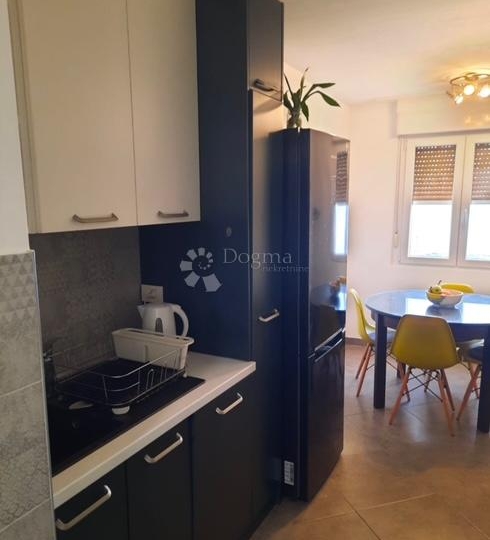 Zamet, 68m2, 2S+DB, adaptiran, jug, pogled na more