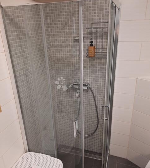 Zamet, 68m2, 2S+DB, adaptiran, jug, pogled na more