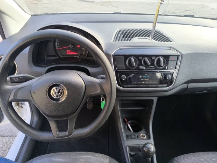 VW Up Cargo 1.0 mpi - N1