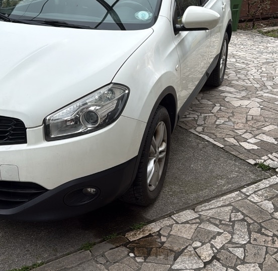 Nissan Qashqai +2  2.0 benzin 104kW