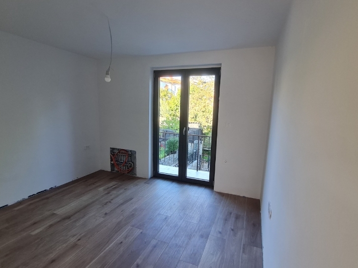 Kastav, Ćikovići – kuća u nizu 120 m²