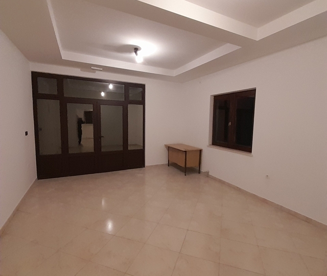 Poslovni prostor na Pehlinu