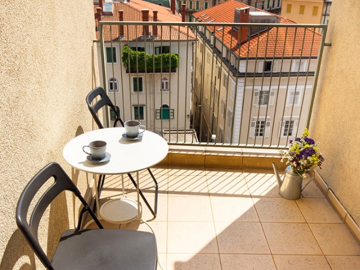 Stan u centru Rijeke - zgrada Zagrad