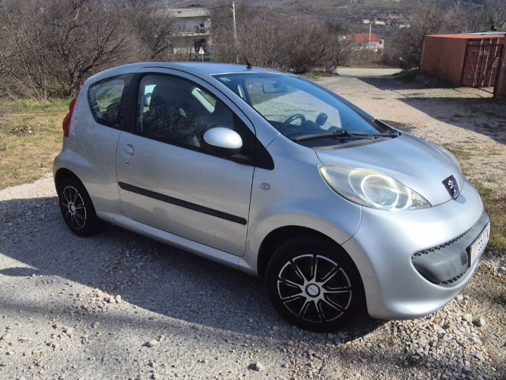 Peugeot 107 