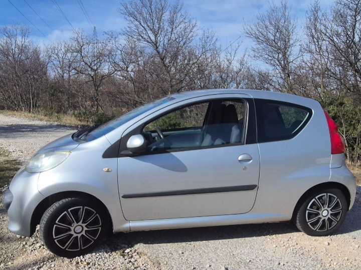 Peugeot 107 