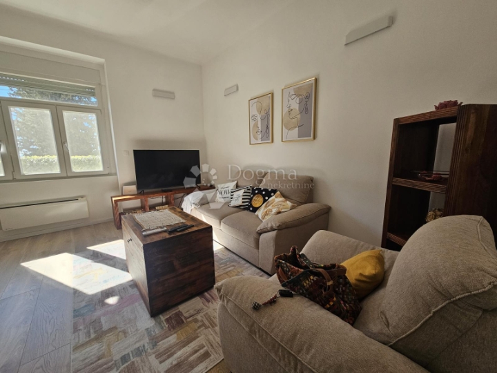 Dvosoban stan za najam!