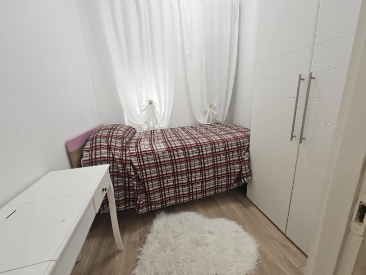 Dvosoban stan za najam!