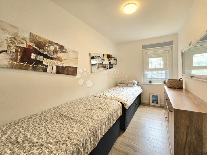 73m2 novoadaptiranog stana u centru na 200m do mora