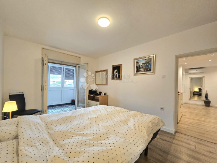 73m2 novoadaptiranog stana u centru na 200m do mora