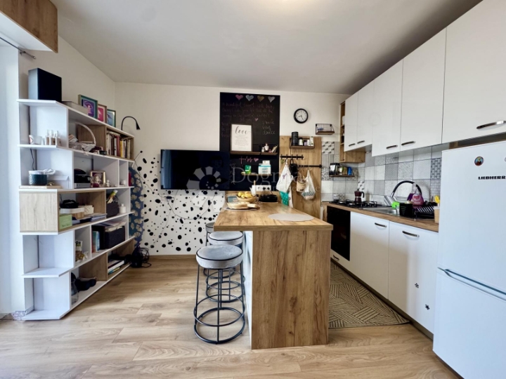 Krnjevo - stančić bombončić