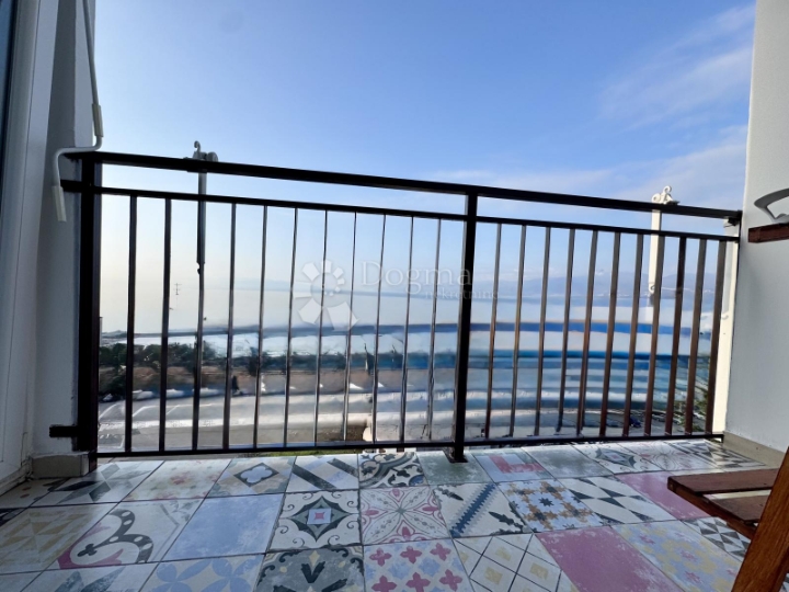 Krnjevo - stančić bombončić